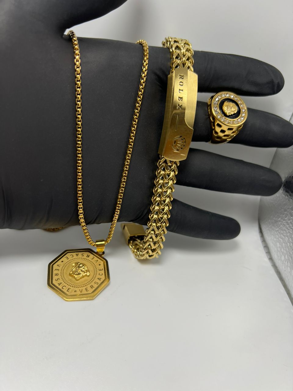 Versace سنسلة براسلي خاتم فيرساتشي. ⭐️⭐️⭐️⭐️⭐️